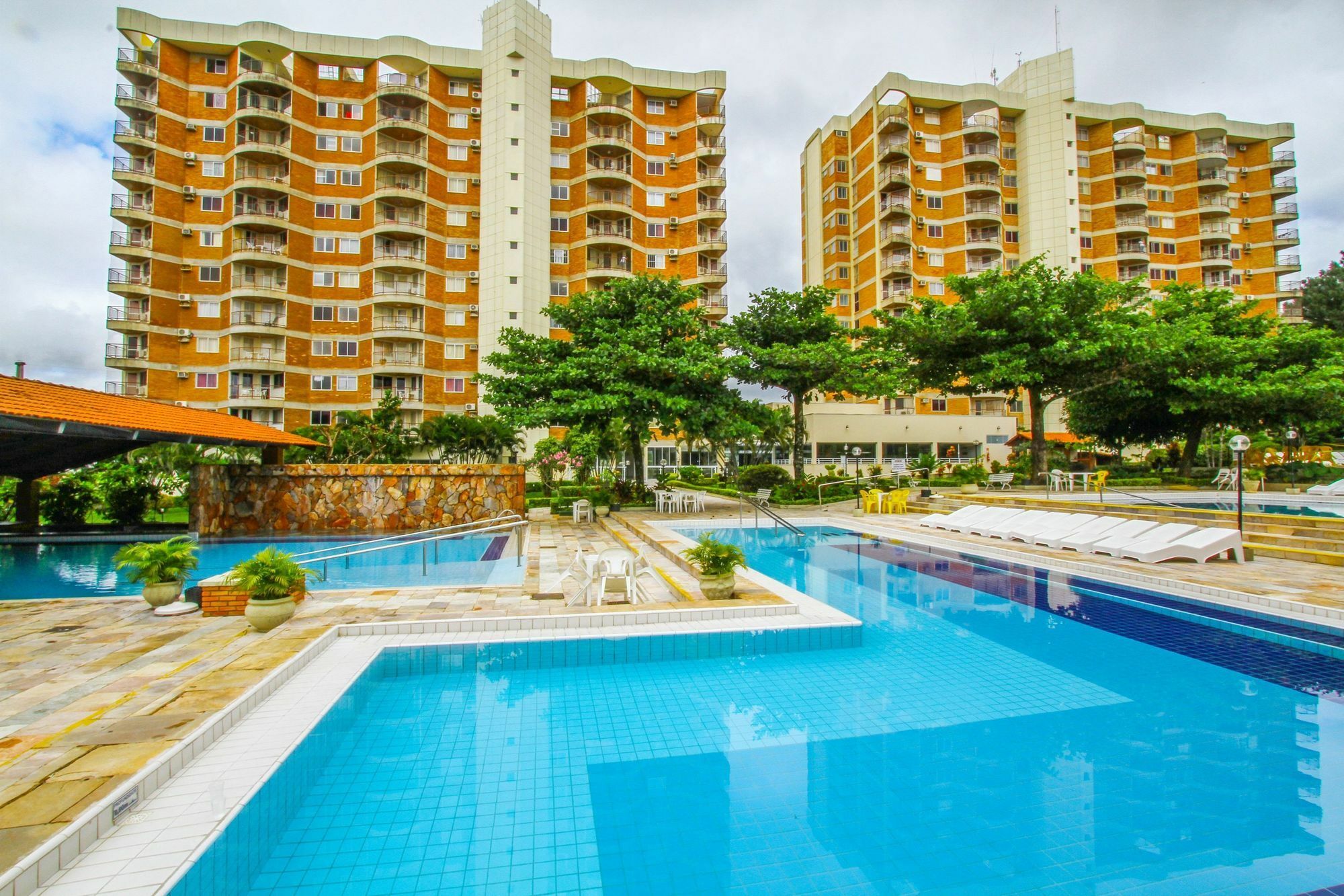 Imperio Romano - Splash E Acqua Park Aparthotel Caldas Novas Esterno foto